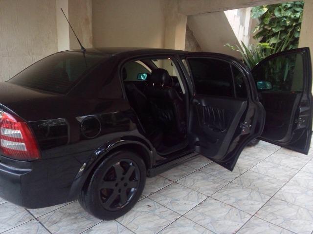 Astra Sedan Modelo Elite - Foto 8
