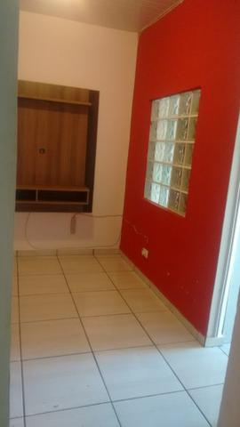 Pilarzinho - Alugo casa com dois quartos - Foto 2