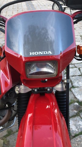 HONDA XR 200