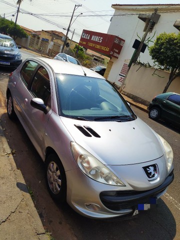 PEUGEOT 207 1.4 FLEX