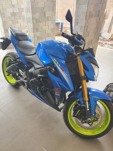 SUZUKI GSX S1000