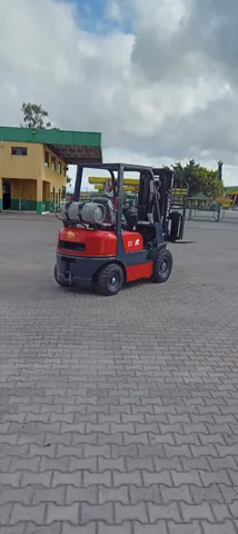 Empilhadeira Niuli Xinxai BY491GP 2,5 TON Triplex (GNV)