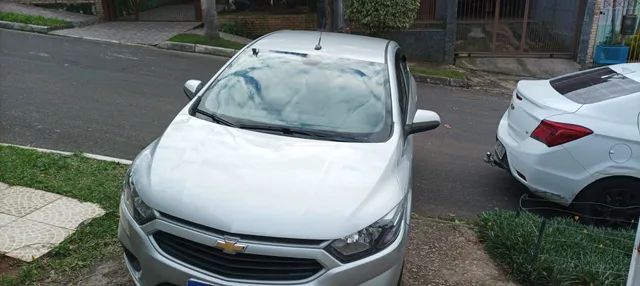 Chevrolet Onix HATCH RS 1.0 TB 12V Flex 5p Aut. 2020 – Giro Multimarcas –  Alvorada – RS