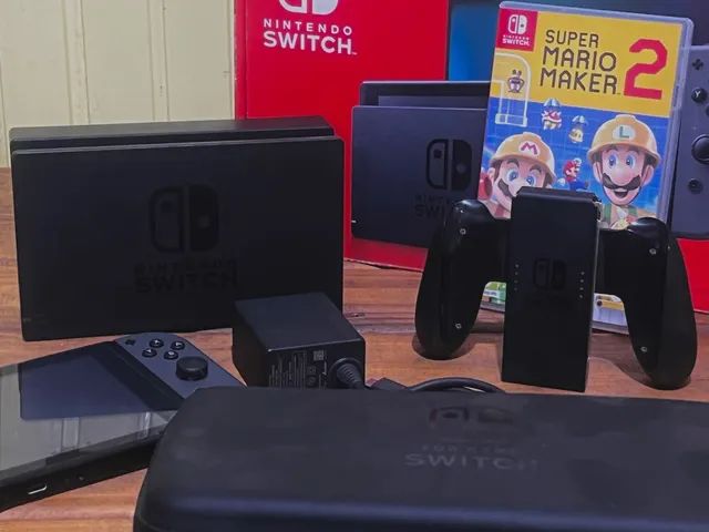 Console Portátil Switch 32 GB com Joy Con Nintendo Bundle Mario