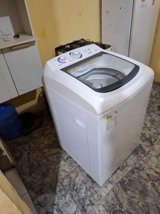 Máquina de Lavar Automática
