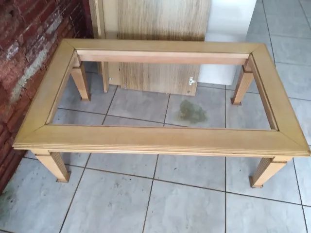 Mesa de centro  grande de sala não tem o vidro - Foto 2