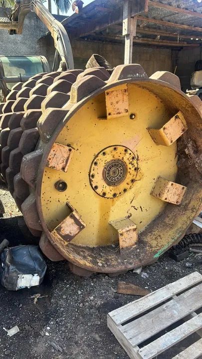 Capa de Rolo Compactador Carneiro - Foto 3