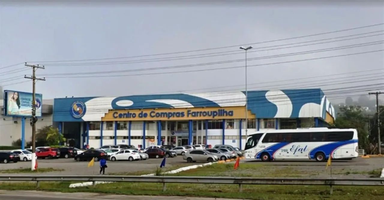 Sala(loja) no piso superior com 18,38 m. Excelente ponto comercial, Centro de Compras Farr - Foto 2