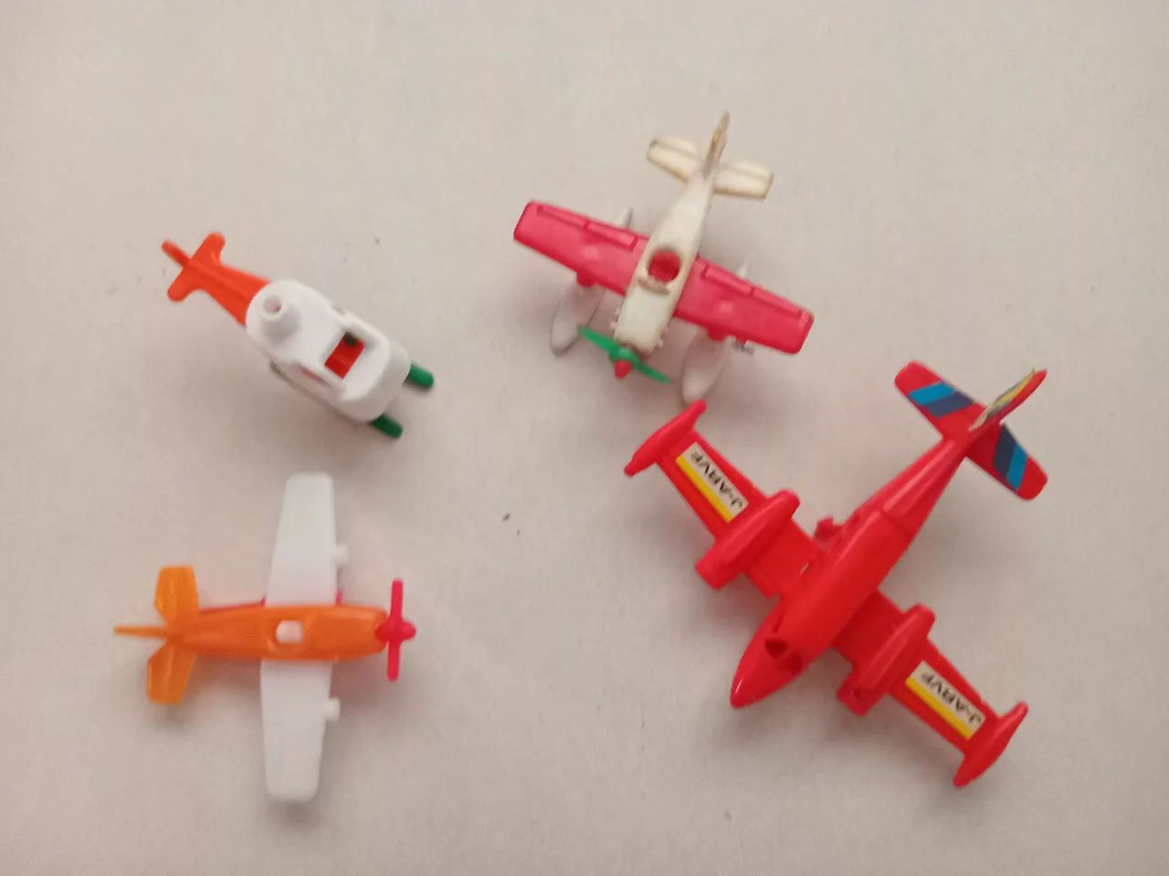 Lote de aviões de brinquedos antigo, anos 80 - Foto 4