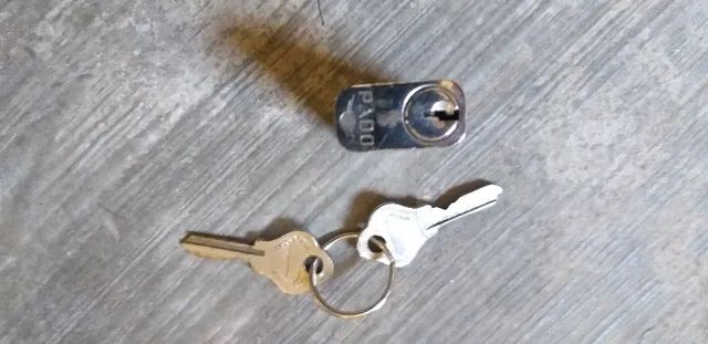 Cilindro (tambor) PADO (antigo), com duas chaves, seminovo, funcionando. - Foto 5