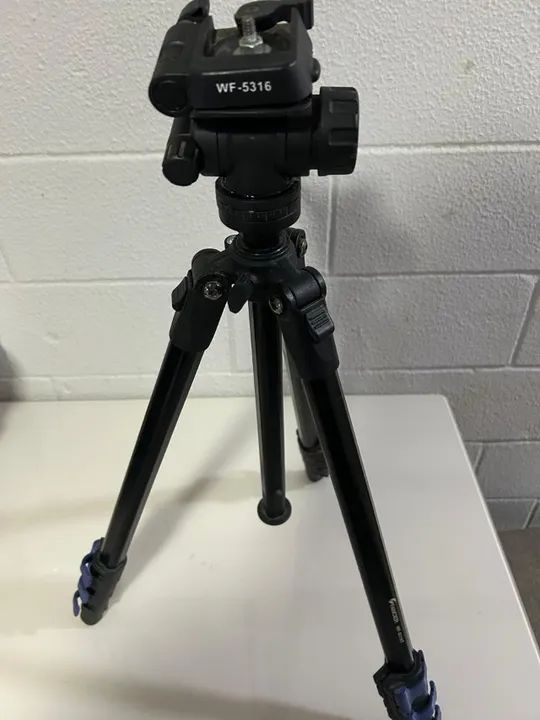 Câmera Filmadora Panasonic avchd + Tripé + bolsa Bag - Foto 5