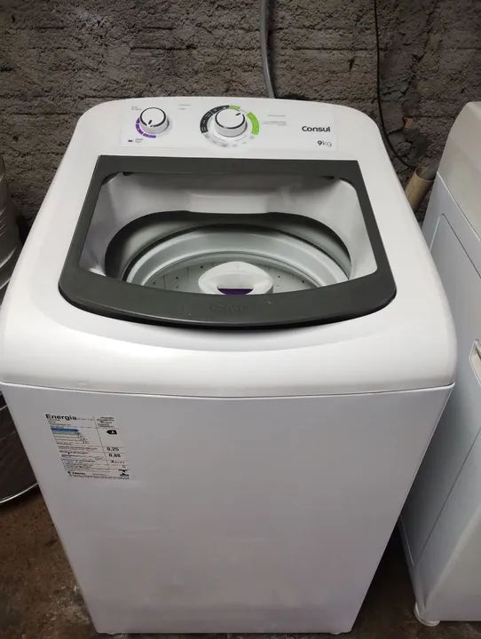 Máquina Consul 9 kg 110 semi nova 