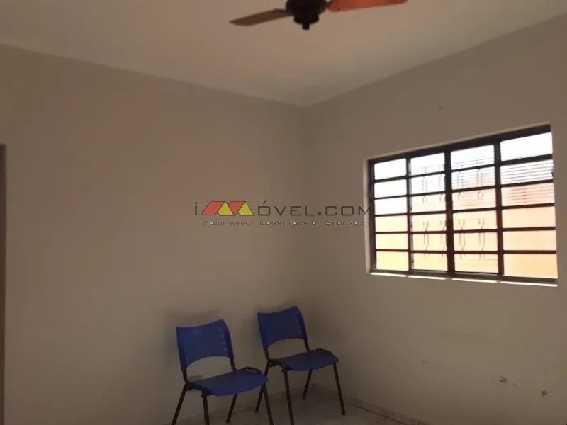 Venda de Casas / Padrão na cidade de Rio Claro - Foto 4