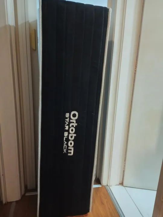 Colchão Ortobom , muito novo e, uma cabeceira muito nova  - Foto 4