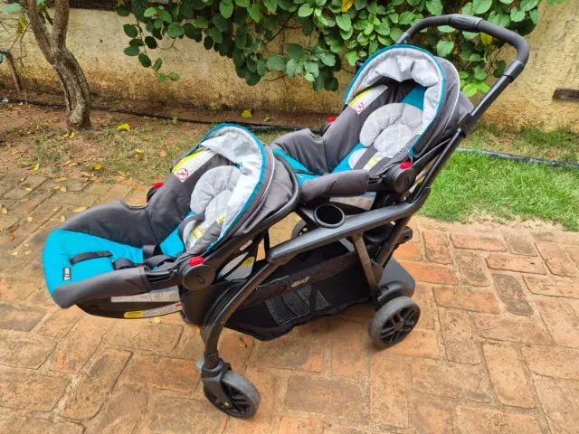 Carrinho de Bebê DUPLO importado c/27 posições + 2 bebês conforto p/ carro