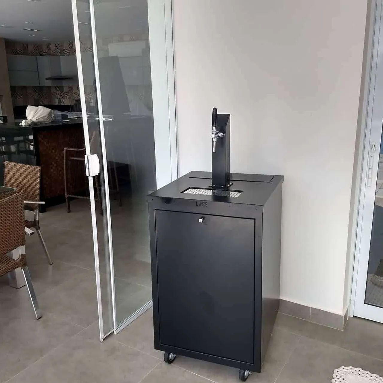 Aluguel chopeira bomba de gasolina e serviço de delivery de chopp - Foto 4