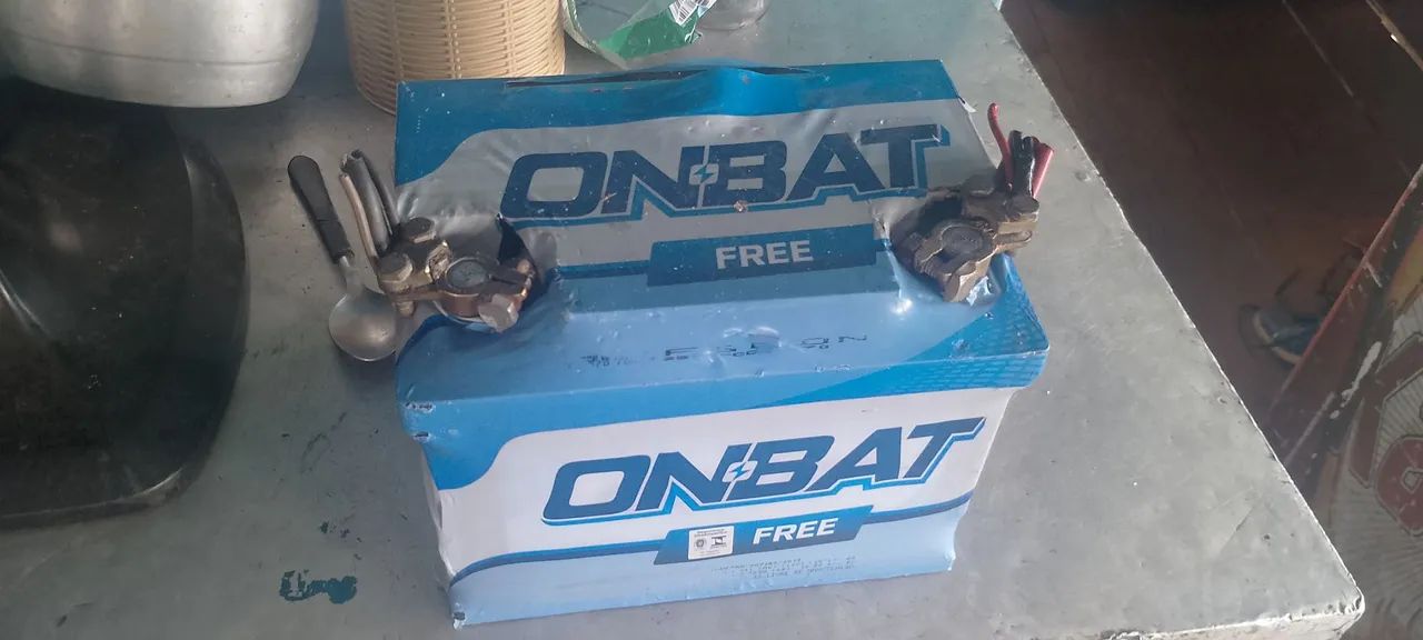 Bateria de carro 64312209237634121