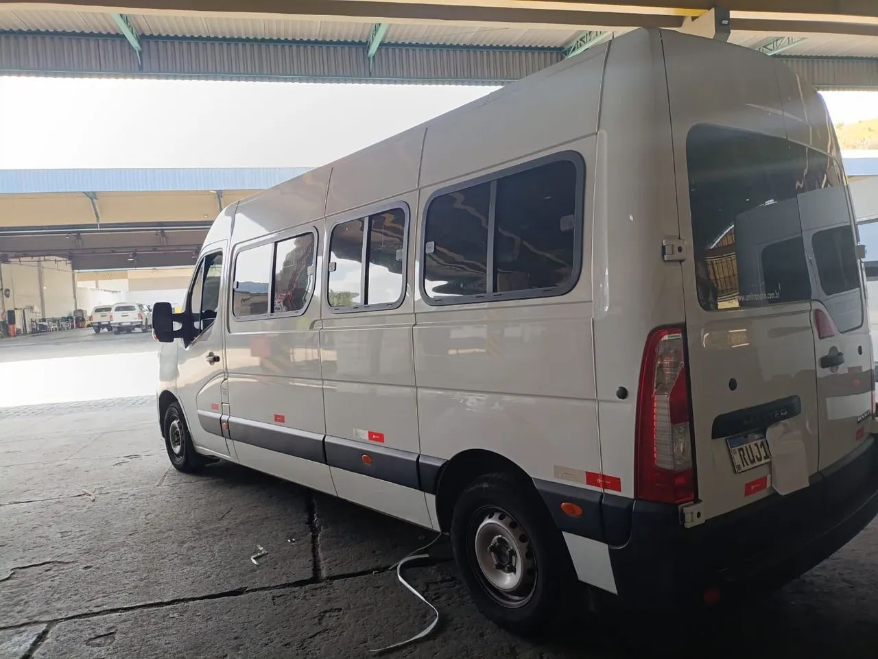 Micro-ônibus Renault Master 2023 - Foto 11