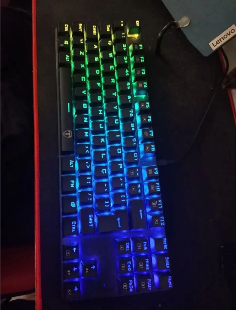 Teclado mecânico gamer RGB t-dagger bora V2