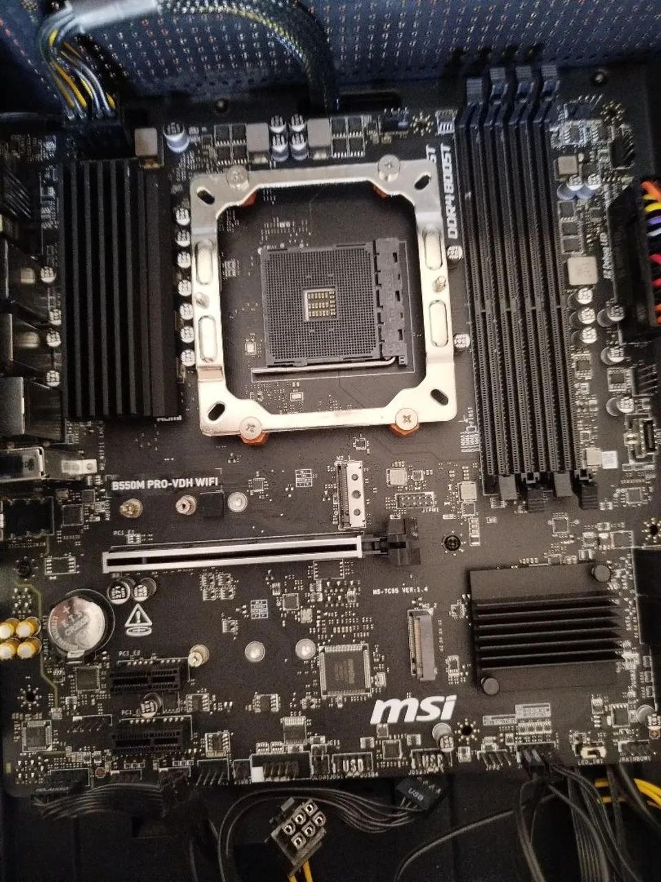 Placa-Mãe B550M PRO-VDH WIFI - Foto 2