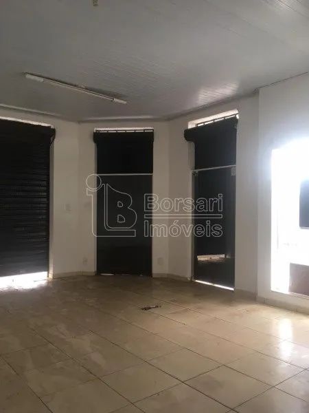 Locação de Comercial / Salão na cidade de Araraquara - Foto 4