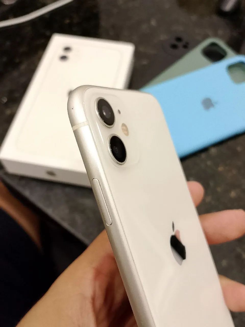 iPhone 11 Branco 128GB com Caixa e Nota fiscal - Celulares e
