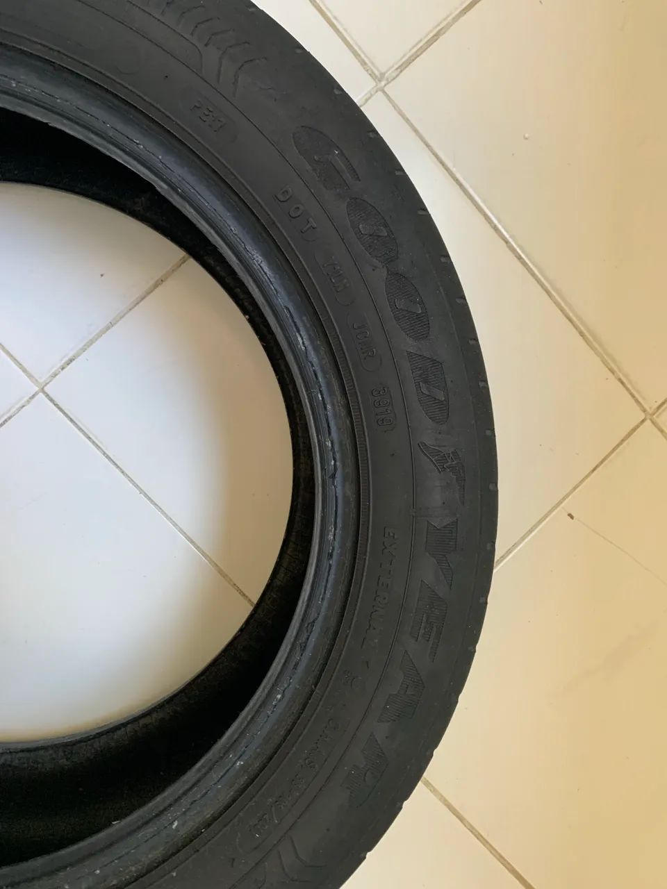 Pneu aro 15 - Foto 4