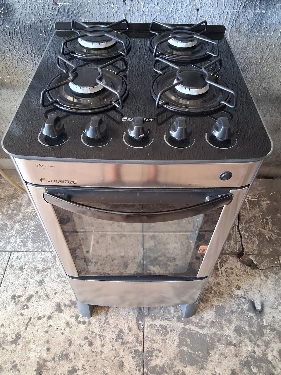 Fogão 4 Bocas 750 reais 