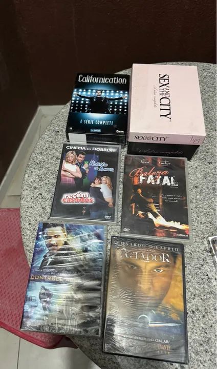 Coleção de DVDs de filmes e séries - Foto 2