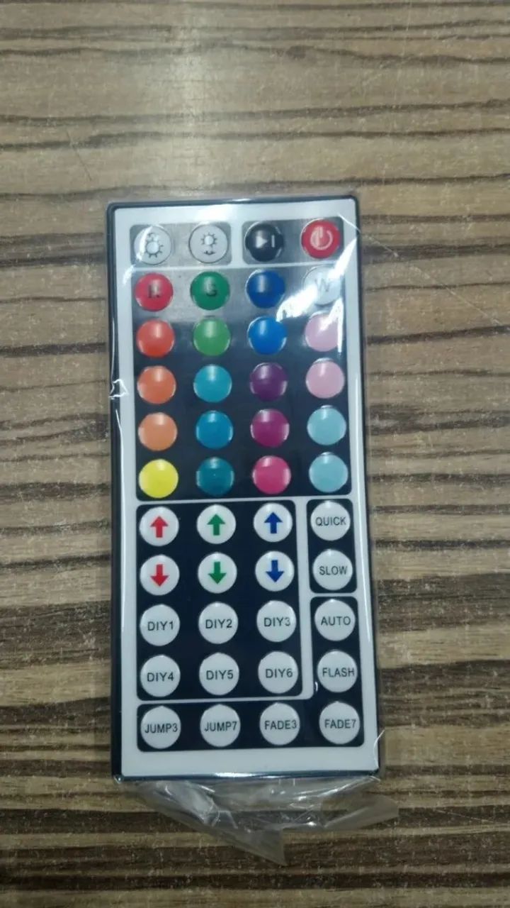 Controlador Para Led Rgb C/controle Remoto - Foto 2