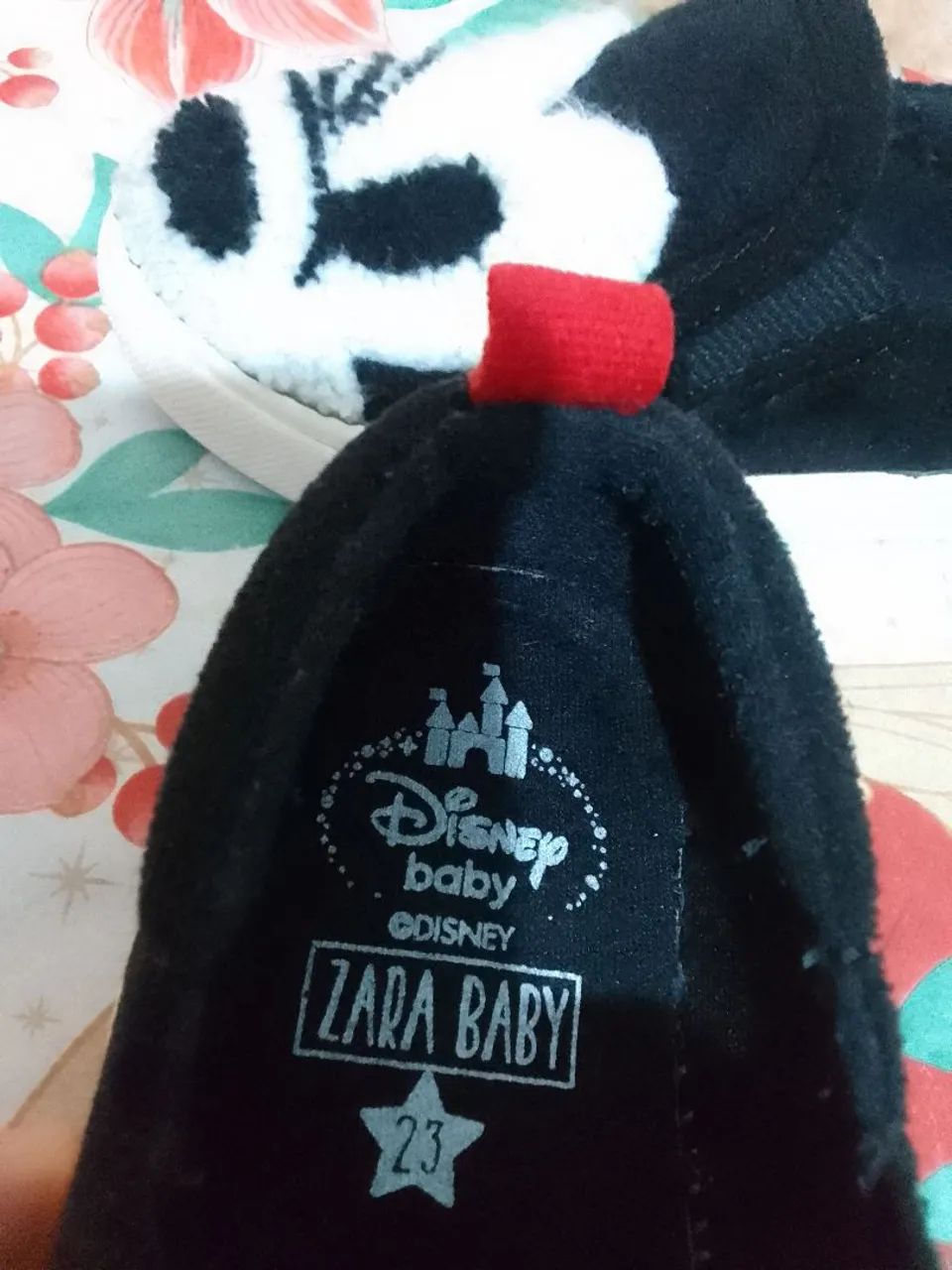 Tênis ZARA Mickey Mouse Baby- Tamanho 21 - Foto 3