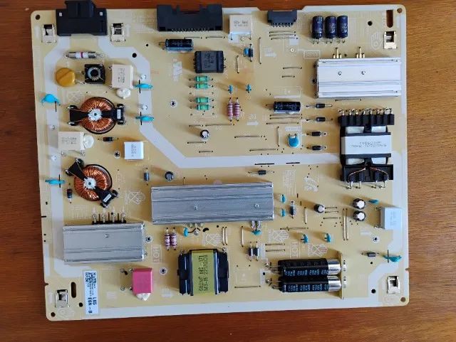 Placa fonte tv Samsung un65bu8000gxz - Foto 4