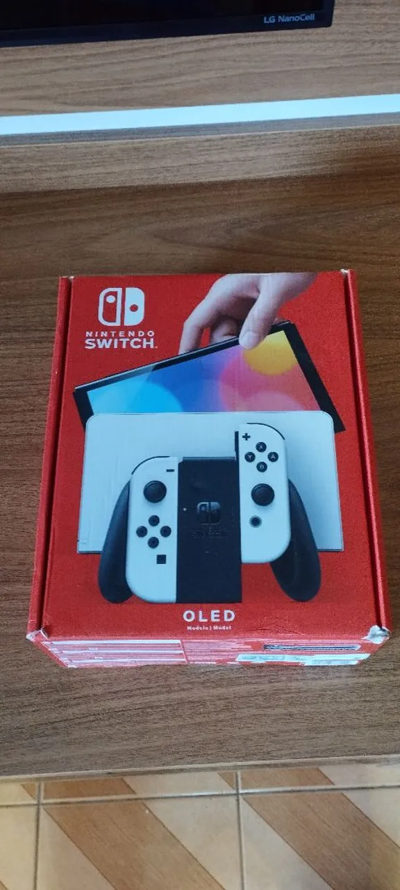 Nintendo Switch OLED+19 jogos originais+320 Gb de armazenamento