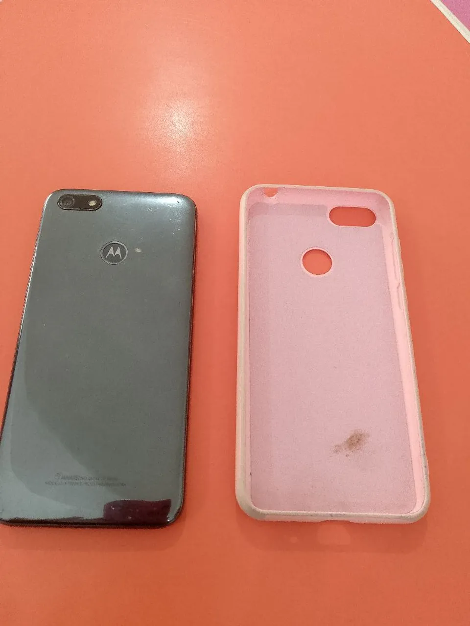 Vendo Celular Motorola E6 Plus