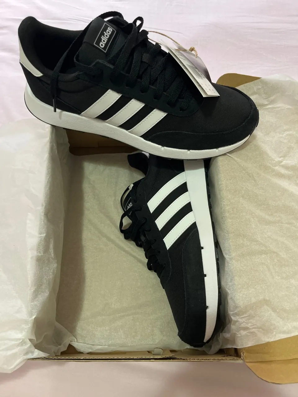 Tênis Adidas Esportivo Preto run 60s