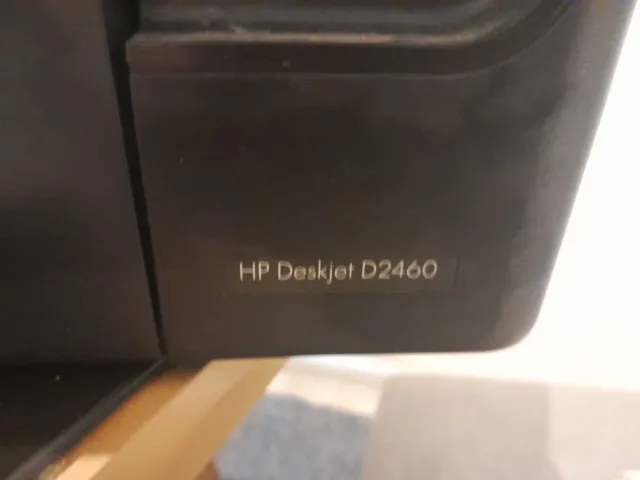 Impressora HP deskjet d2460