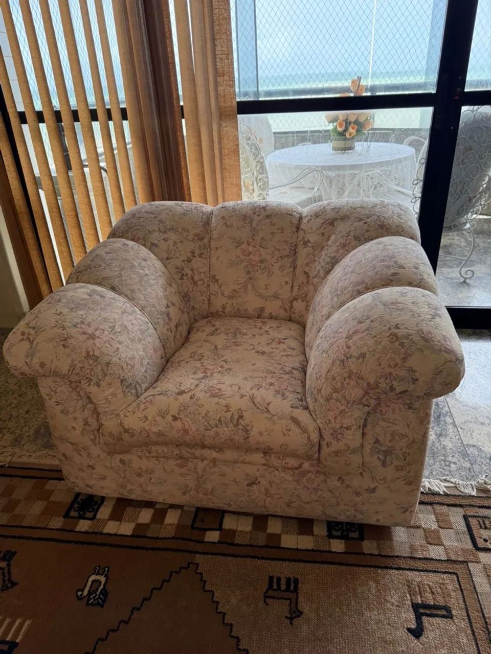 Conjunto Sofá 3 Lugares e 2 Poltronas Floral - Foto 3