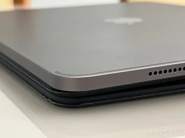 Apple iPad Pro(5ª Geração) de 12.9 Wi-fi 512gb + Magic Keyboard Folio - Foto 2