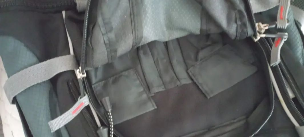 Mochila Crampon 44 Litros Trilhas & Rumos - Foto 2