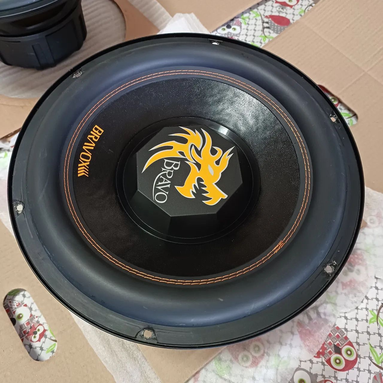 Par de alto falantes Subwoofer Bravox 12 Polegadas 350W 4 Ohms  - Foto 2