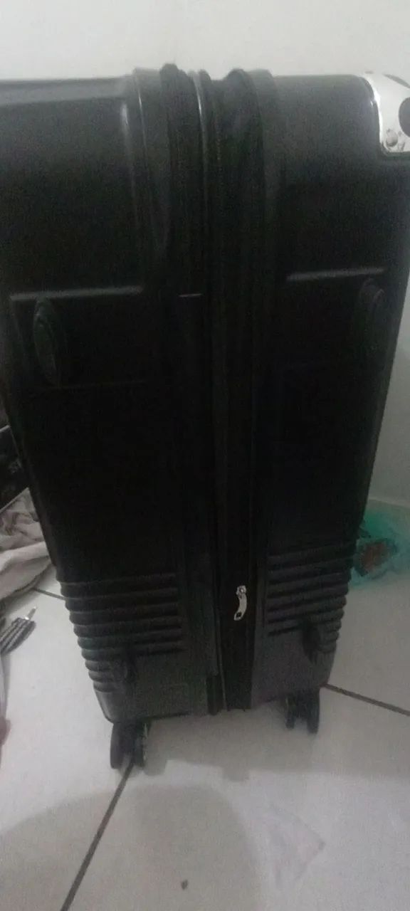 Mala de viagem preta nova 23/30 Quilos - Foto 5