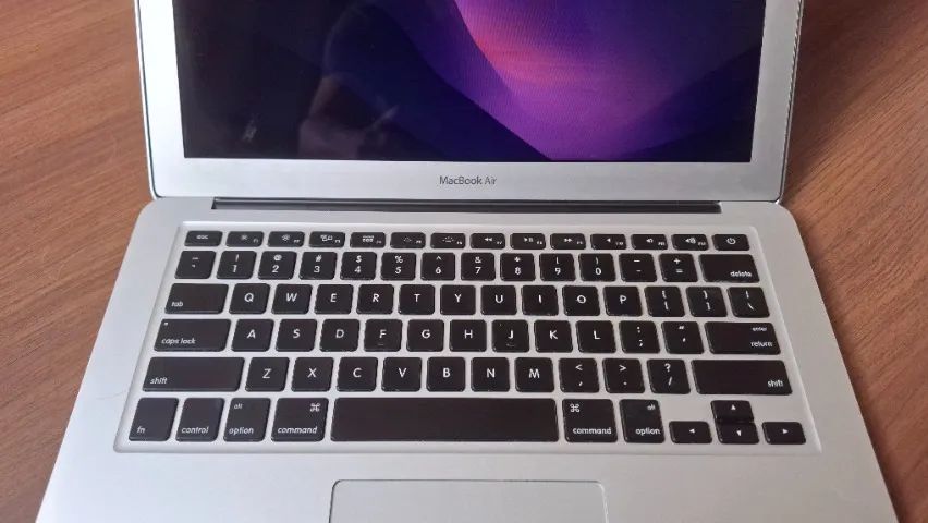 MacBook Air (13-inch, Early 2015), i5, 8GB - Foto 2