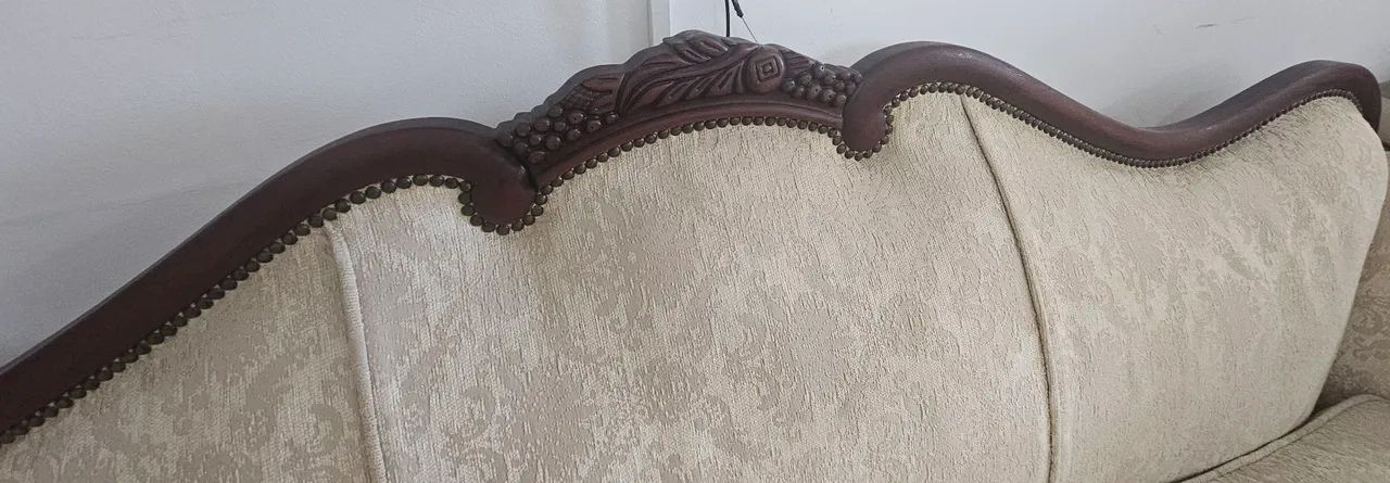 Sofá De 3 Lugares Estilo Luis XV - Foto 3