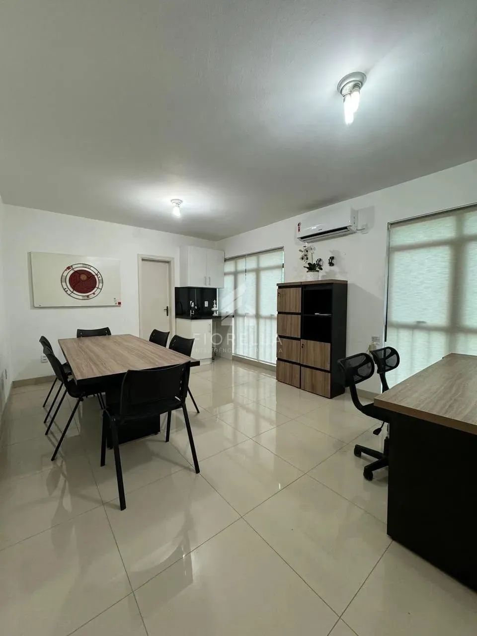 Sala com 26m² no bairro Kobrasol - São José/SC
