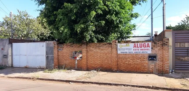 Casa de dois quartos sendo um suíte em condomínio na Vila Palmira