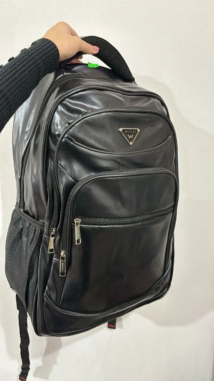 Mochila Impermeável Couro - Foto 3