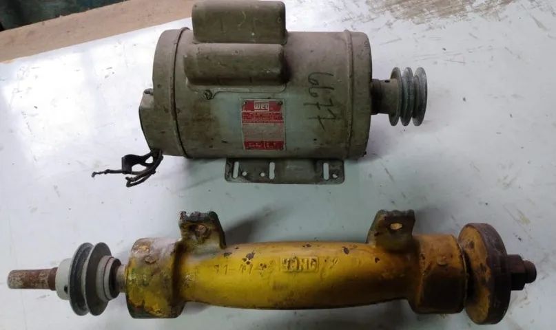 MOTOR ELÉTRICO MAIS EIXO MANCAL