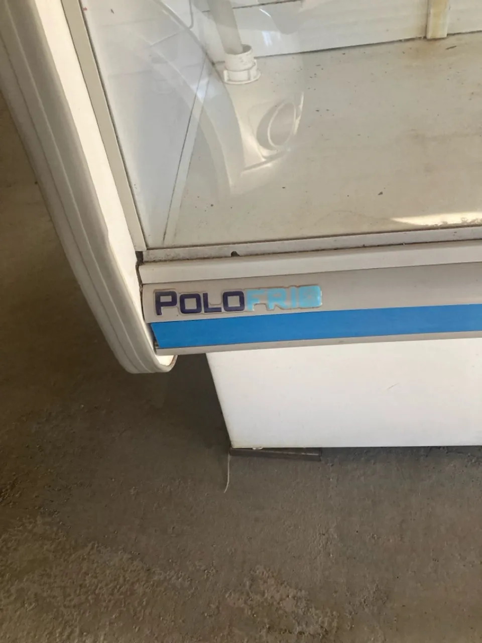 Expositor Refrigerado POLO FRIO