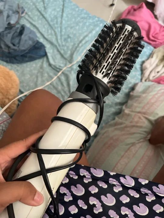 Secador de Cabelo com Escova Rotativa