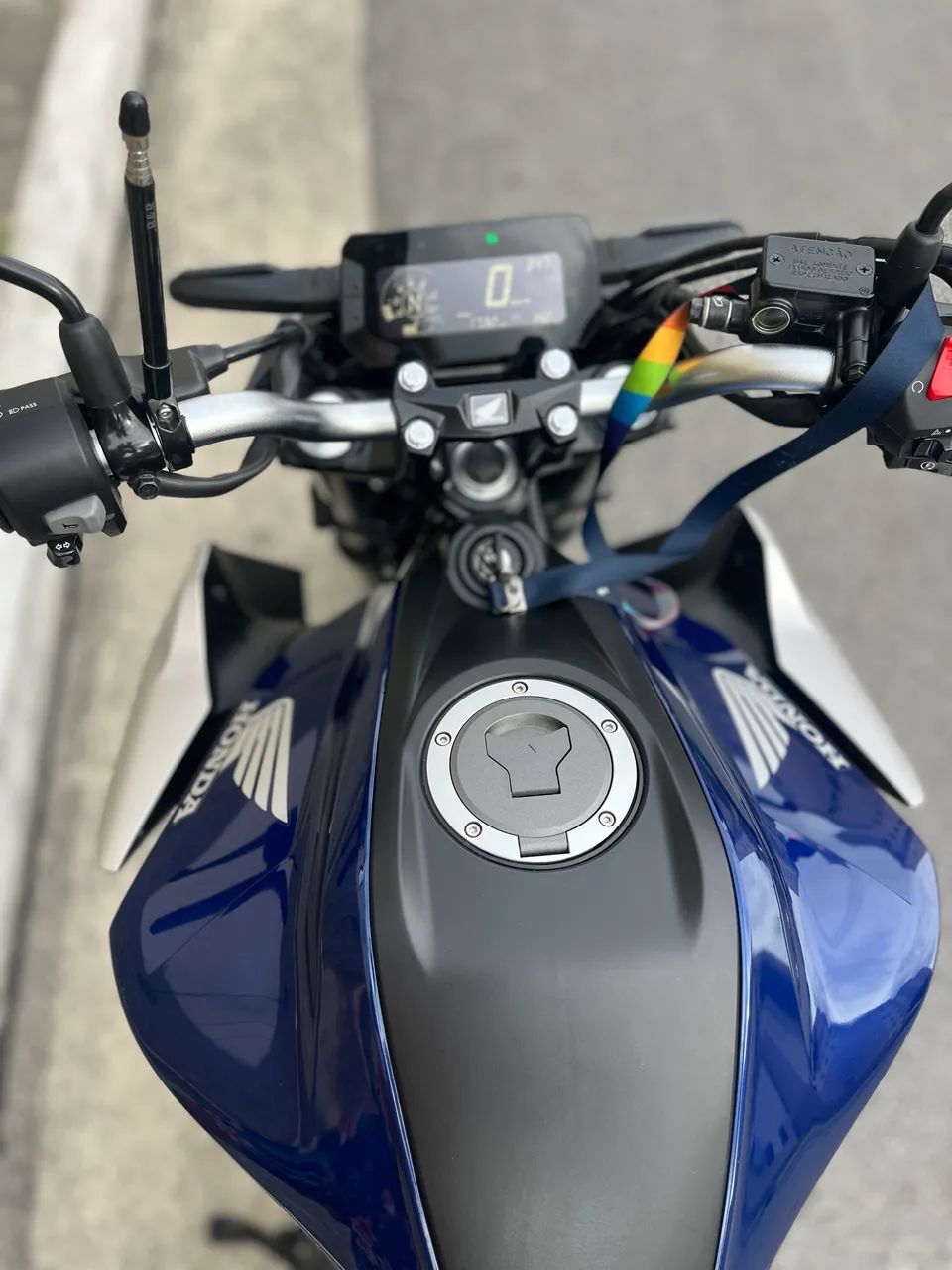 Cb f 300 Twister 2026 com apenas 1.700 km garantia de fábrica  - Foto 7